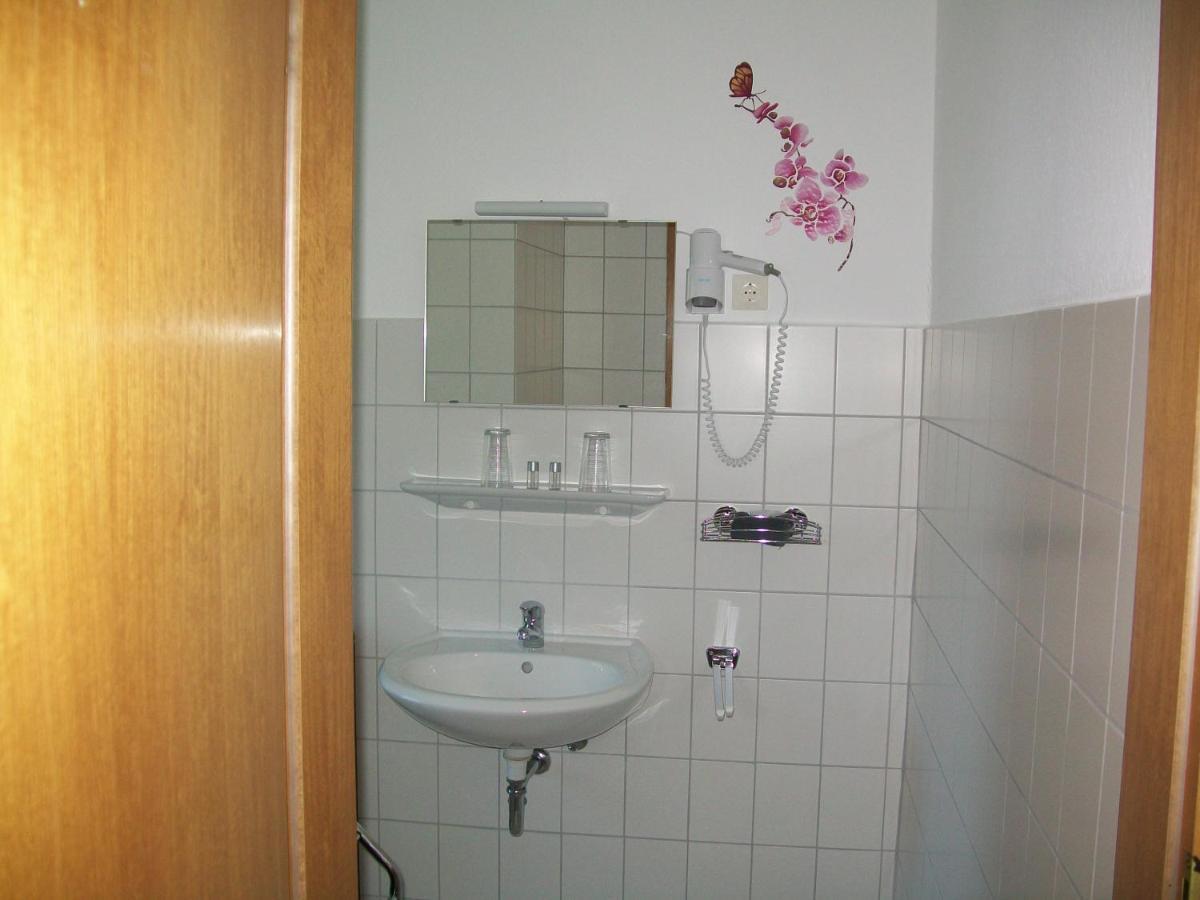 Haus Darmstadt Ankelohe エクステリア 写真