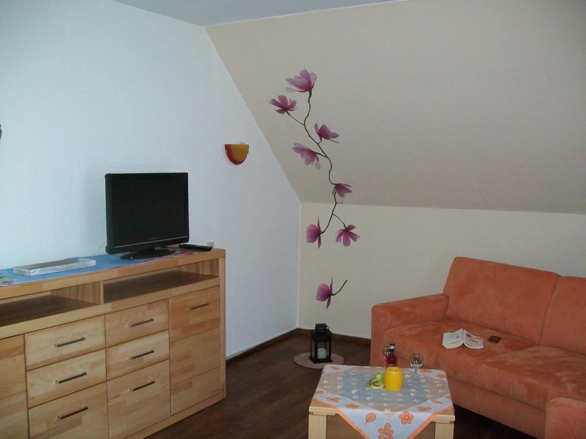 Haus Darmstadt Ankelohe エクステリア 写真