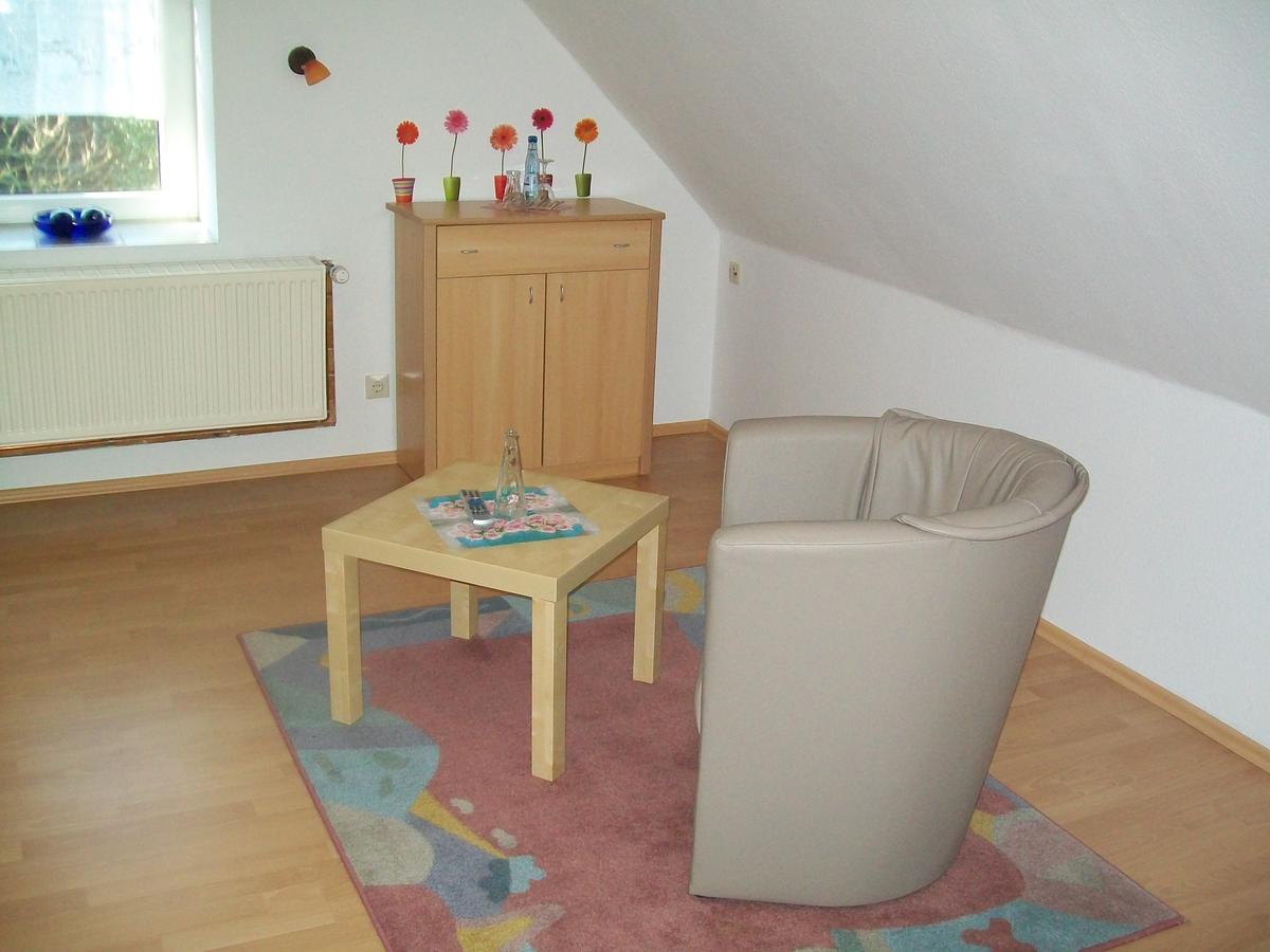 Haus Darmstadt Ankelohe エクステリア 写真